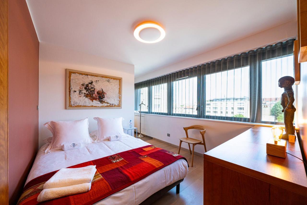 Les Suites 7 Anges - Parking, Vue Cathedrale & Centre Historique Reims Exterior foto