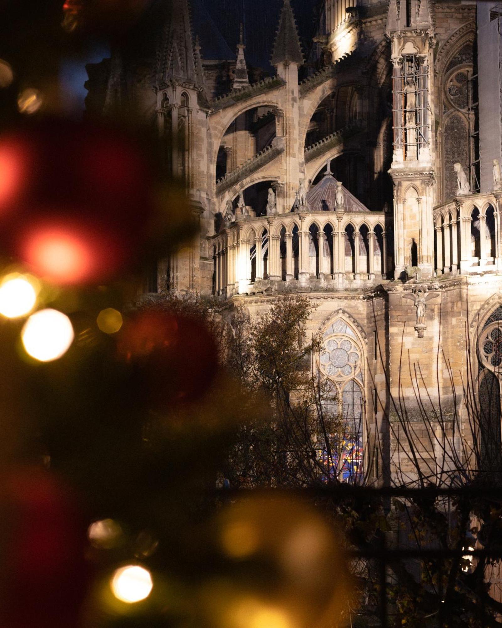 Les Suites 7 Anges - Parking, Vue Cathedrale & Centre Historique Reims Exterior foto