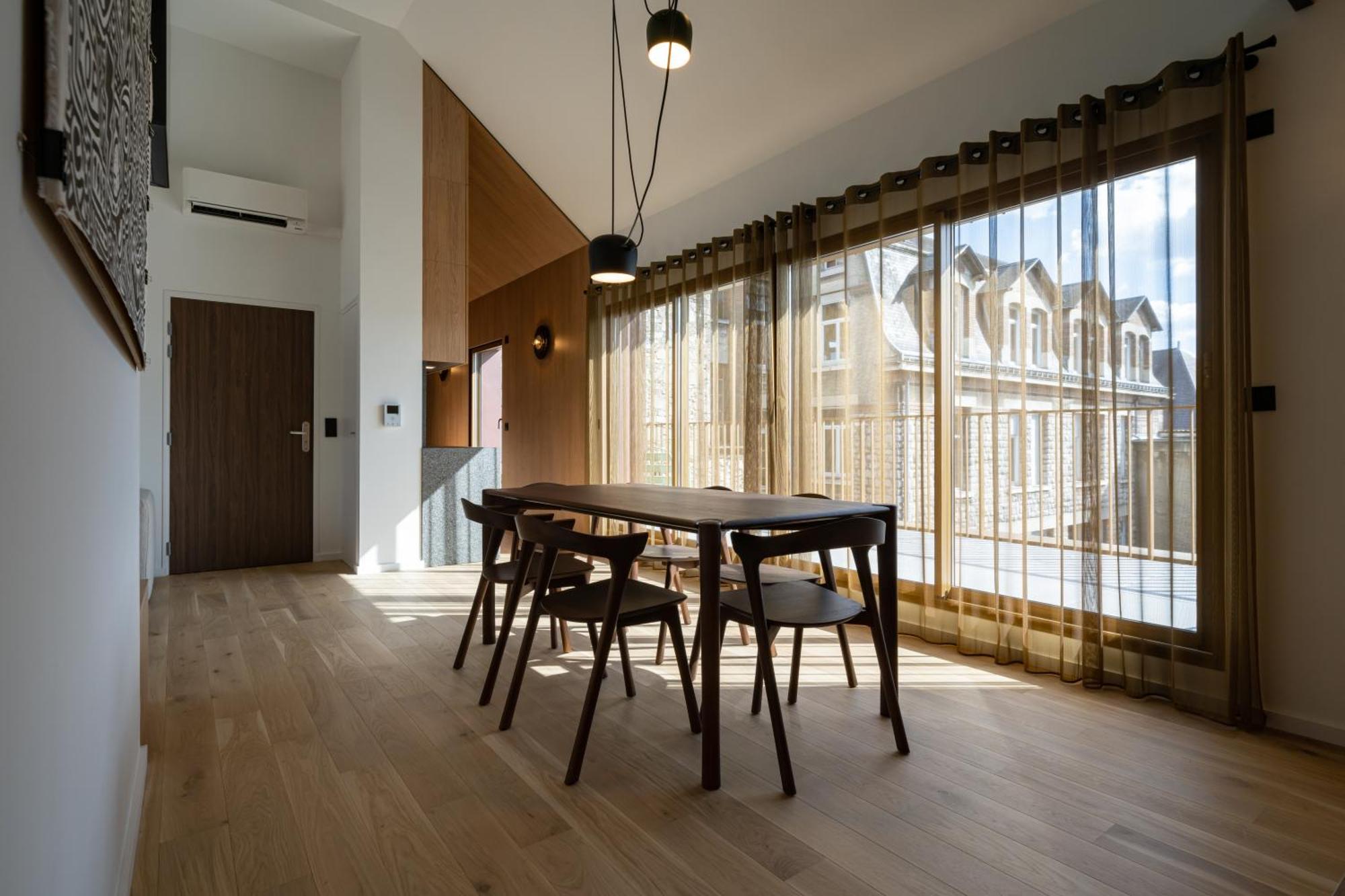 Les Suites 7 Anges - Parking, Vue Cathedrale & Centre Historique Reims Exterior foto